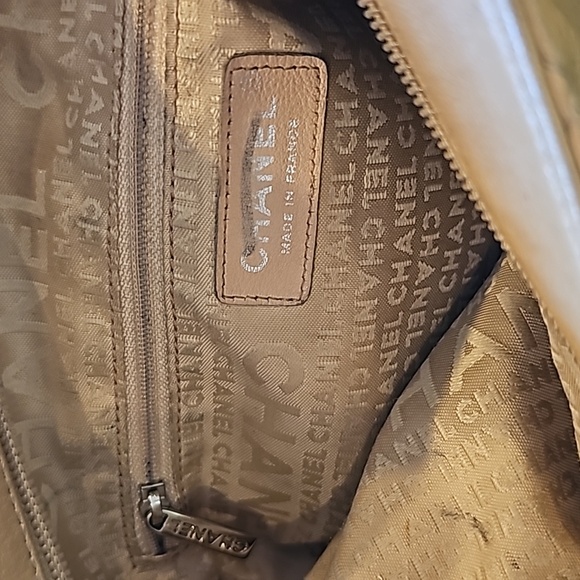 Chanel Ultimate Foldover Bag - Picture 10 of 16